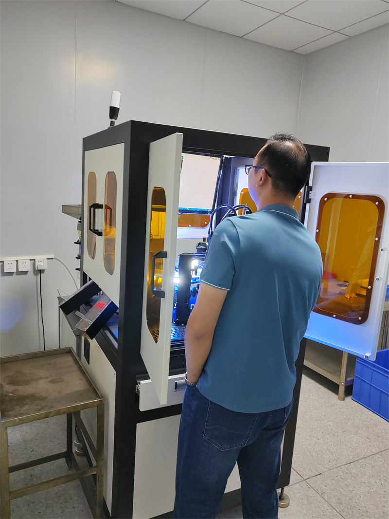 J9九游会视觉模具监视器  (67837138)